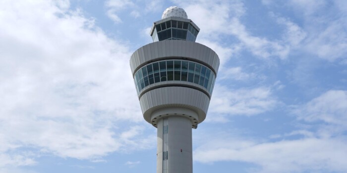 air-traffic-control-2048x1365